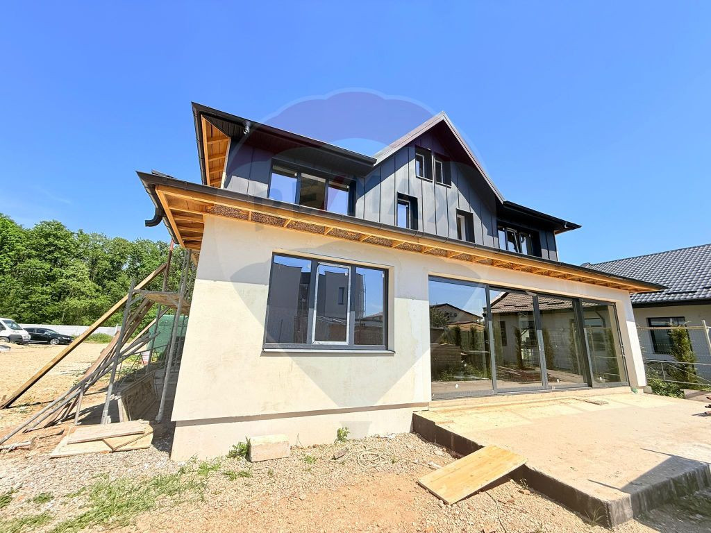 Casă individuală de vânzare | 4 camere | Balotești | ...