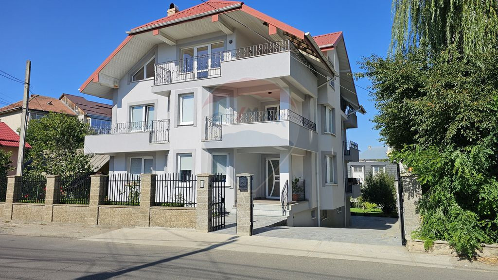 Teren Intravilan De Vanzare I Sfântu Ilie, Scheia I Pret...
