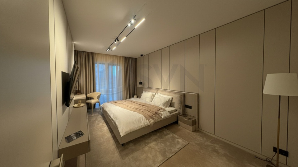 Penthouse Aviatiei Superb