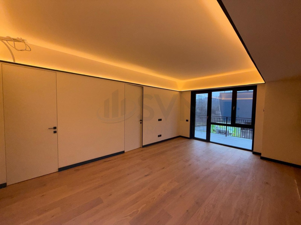 Studio Premium Parkline