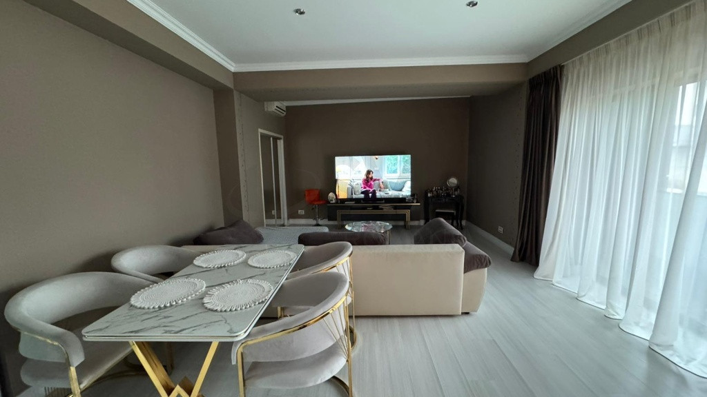 Apartament de 3 camere zona exclusivista