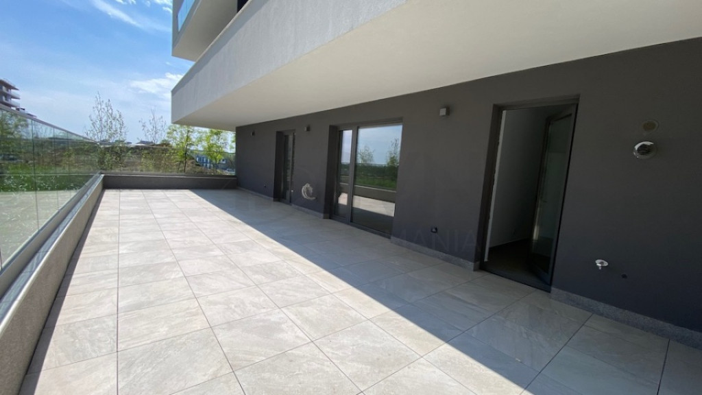 Apartament cu terasa generoasa - 3 camere finisat