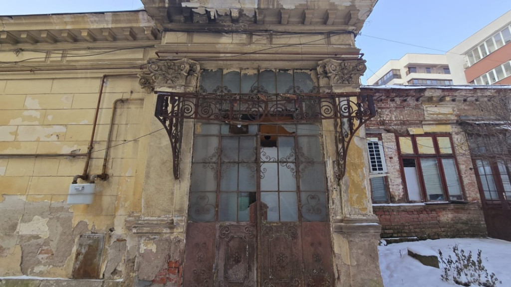 Vila Piata Victoriei