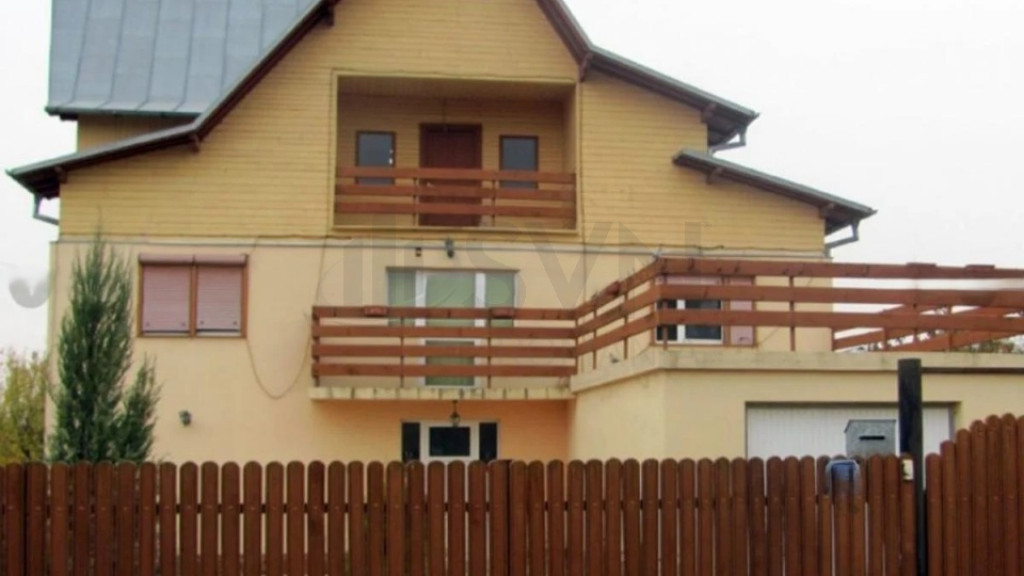 Casa 230 mp Teren 3163 mp Baicoi Prahova