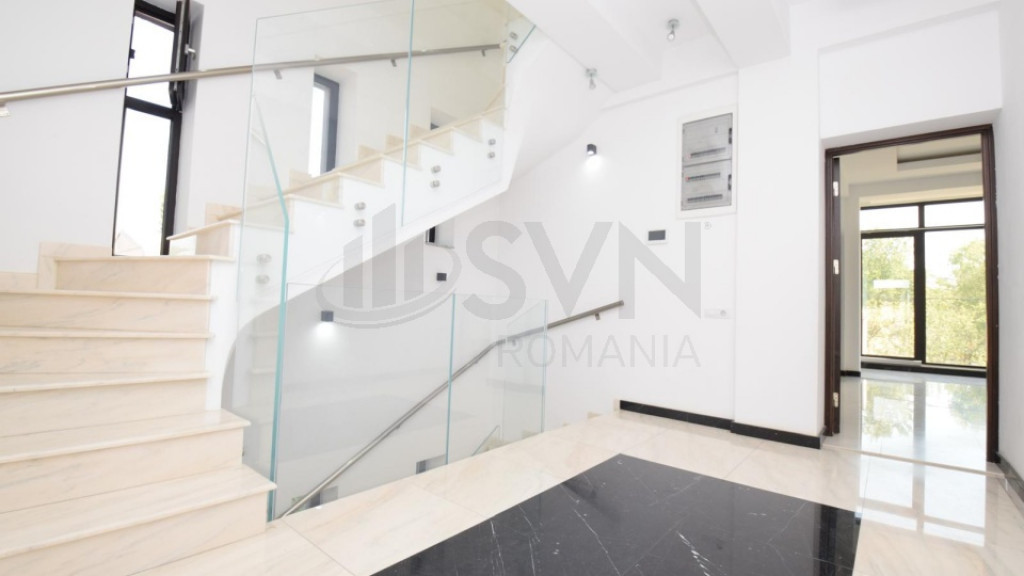 Vila 7 camere de inchiriat Fundeni
