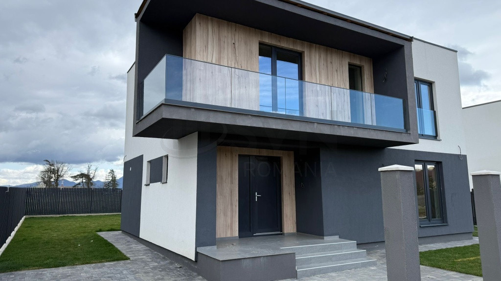 Casă de vânzare în Sânpetru - 117 mp , teren 500 mp -219