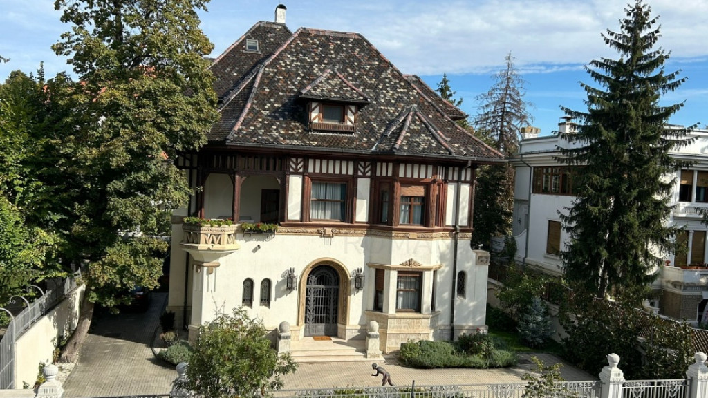 VILA EXCEPTIONALA l ARHITECTURA DEOSEBITA l RENOVATA l GR...