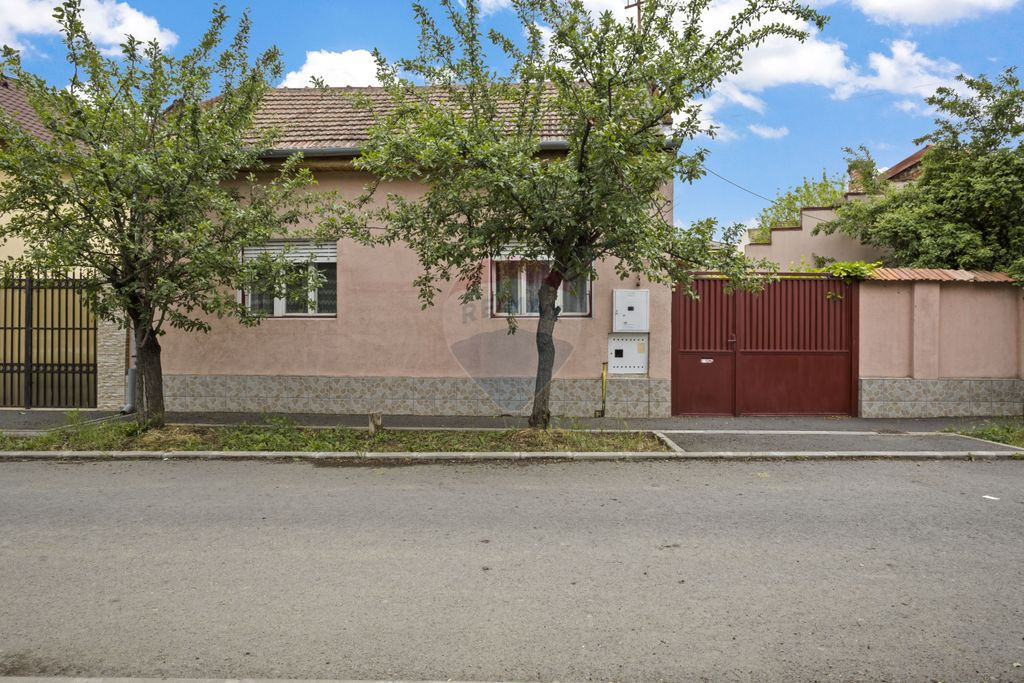 CASĂ DE VÂNZARE ÎN ZONA MICALACA | 102 MP UTILI | TERE...