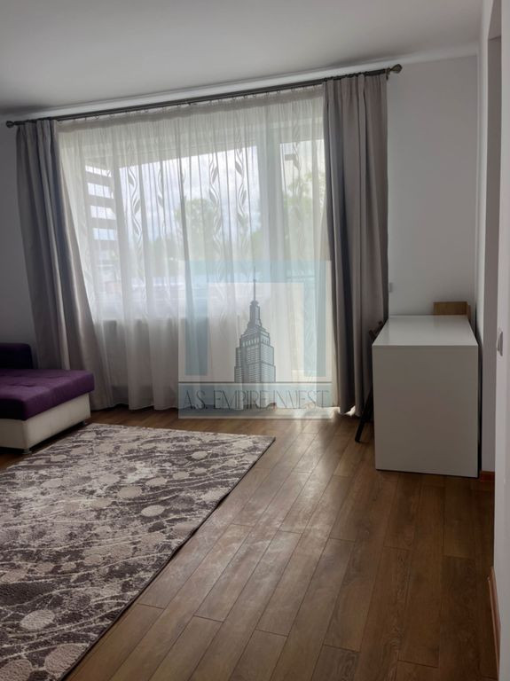 Apartament 2 camere/ zona Rulmentul