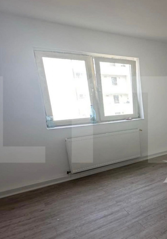 Garsonieră cu chiriași, 22 mp, Cornișa – ideală pentru