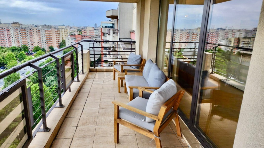 Apartament 3 camere I Parcare I Metrou I Central Park
