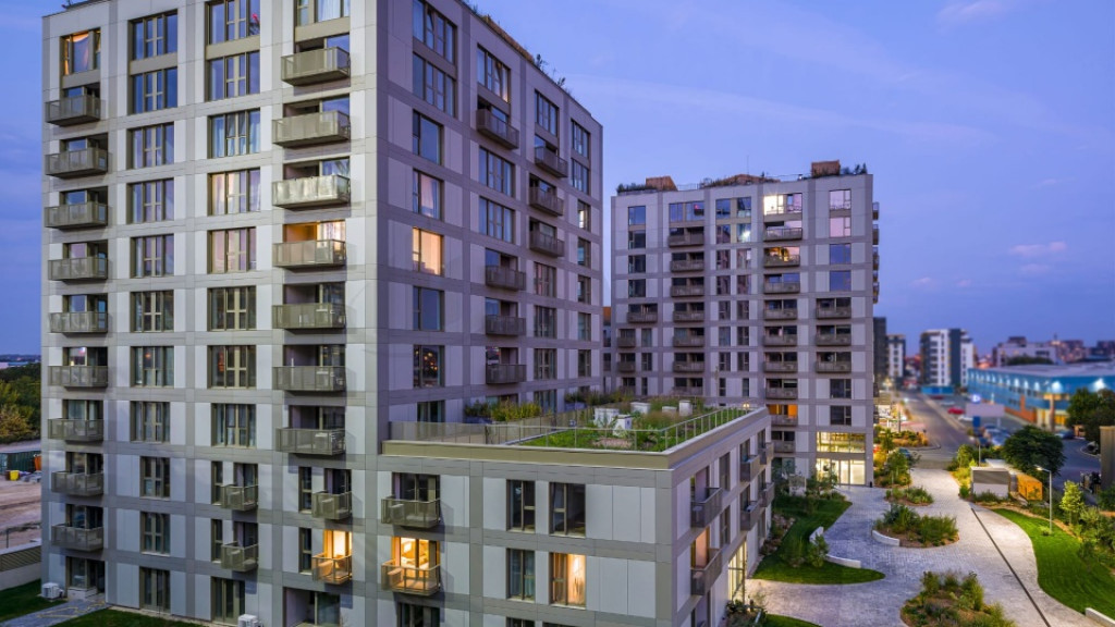 Apartament 3 Camere si gradina de 45mp Aviatiei Park