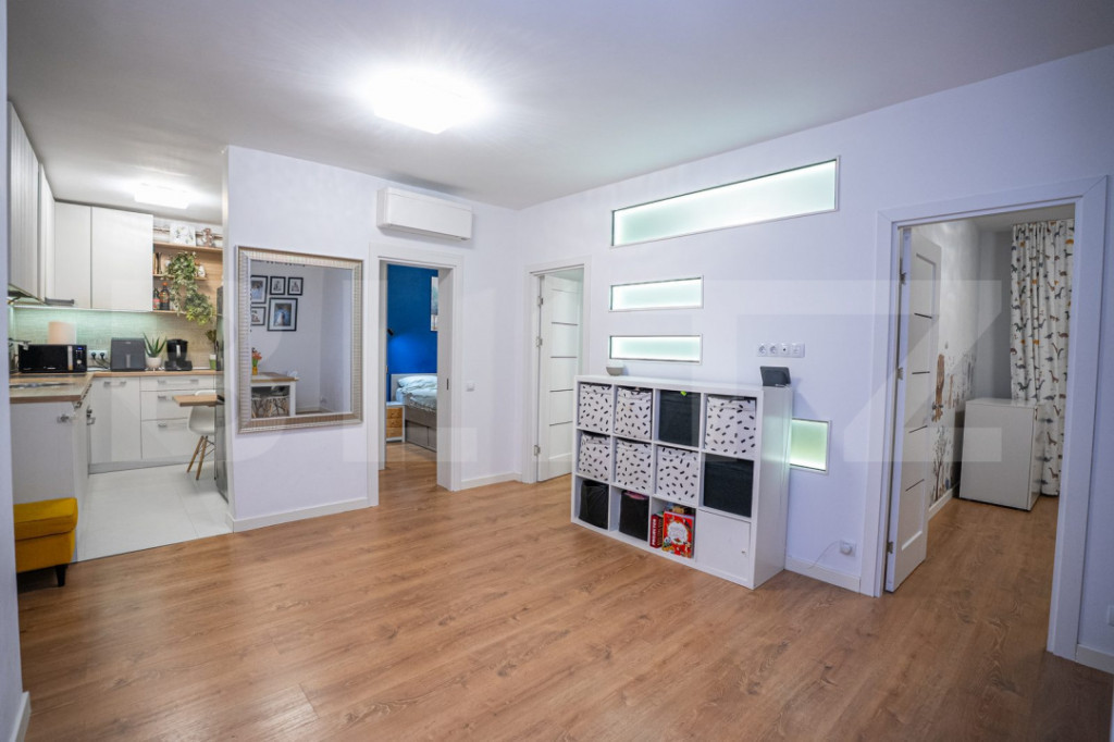 Apartament 4 camere, 67 mp, bloc nou, 2 parcari, zona Rivus