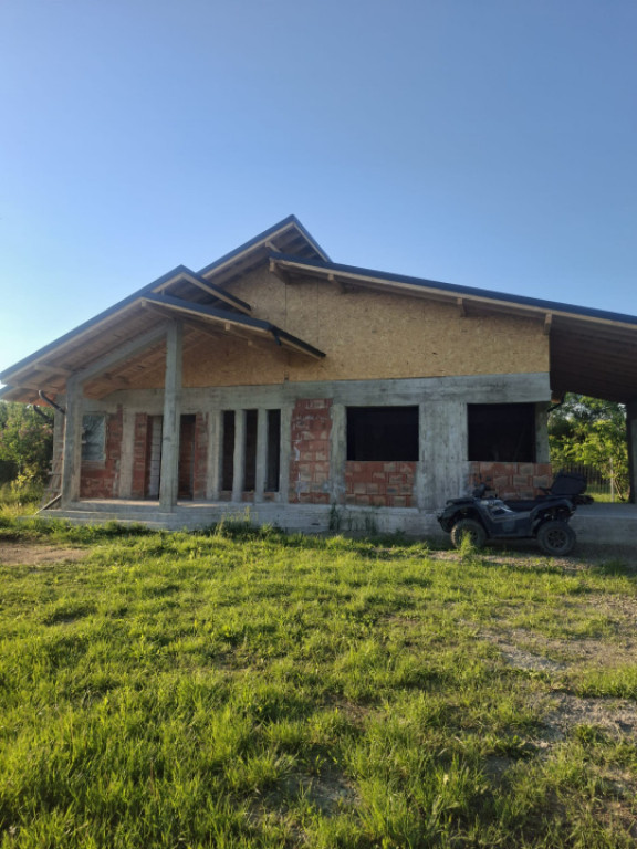 Casa moderna P+1 cu 5 camere, 112.20 mp, teren 1000 mp, util