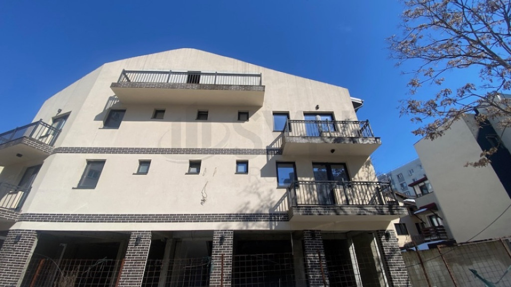 Casa 5 camere Pipera Drumul Bisericii