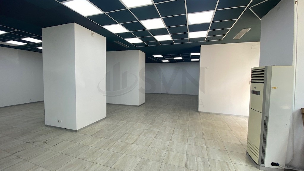 Spatiu Comercial Piata Victoriei - Titulescu