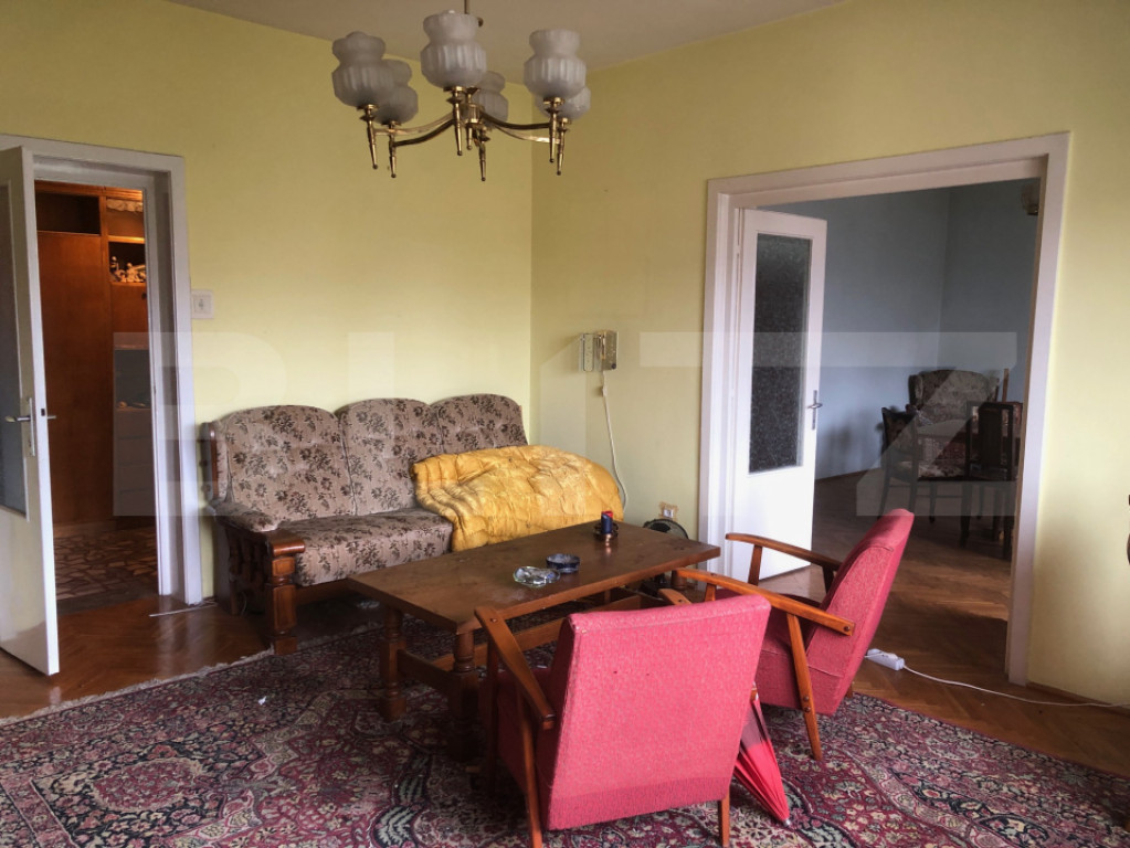 Apartament 4 camere, 117.24 mp, cu pivnița și garaj, zona