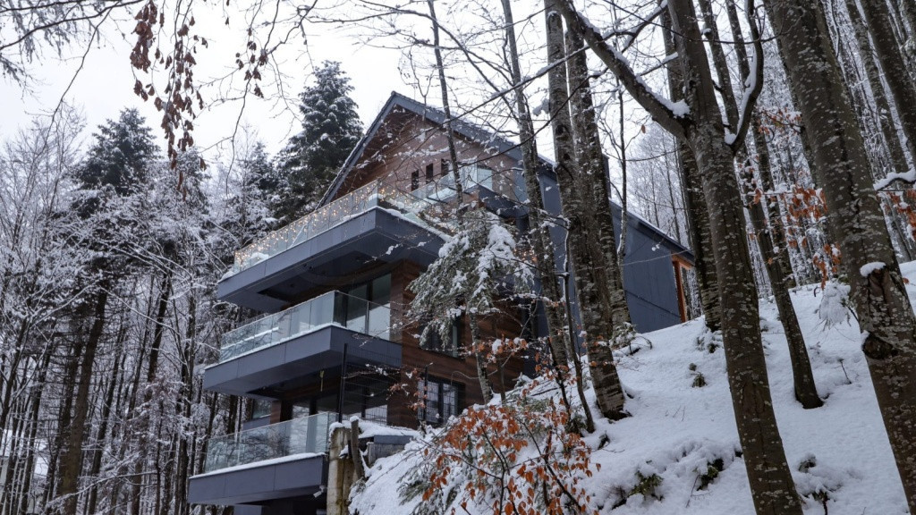 Penthouse 4 camere Sinaia I Vedere Panoramica