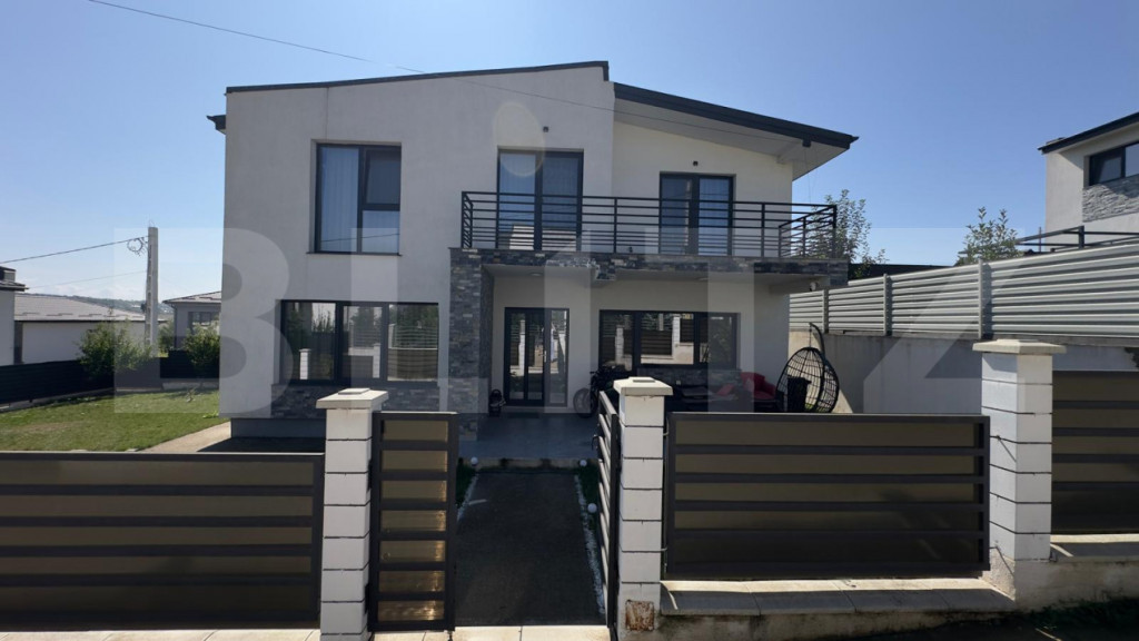 Casă Individuală de Vânzare, 120 mp – Rediu | Valea Red