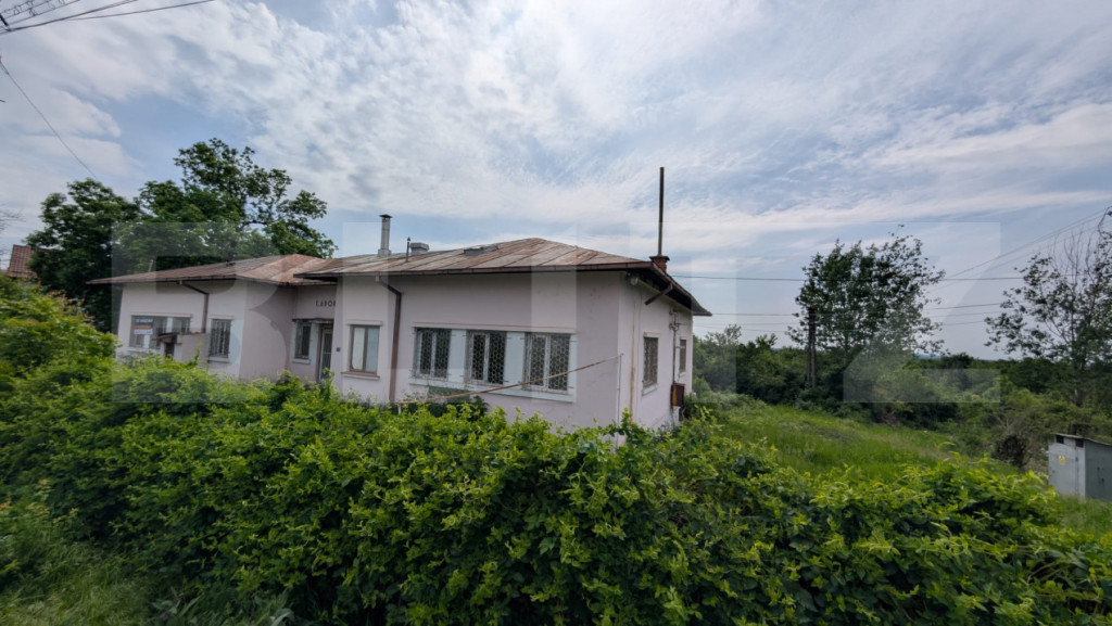 Casă individuală – ideală pentru birouri sau investiți