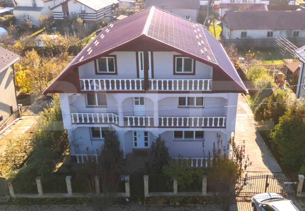 Casă cu 2 apartamente, mansardă și teren 1000 mp – Tom