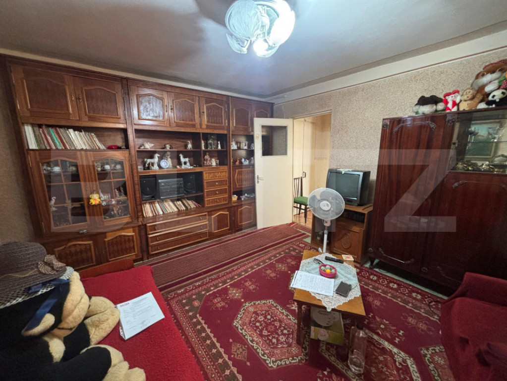 Apartament de vanzare, 2 camere, 47 mp, zona Micro 11