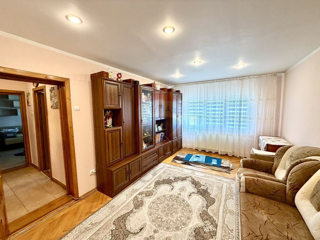 Apartament doua camere Lupeni