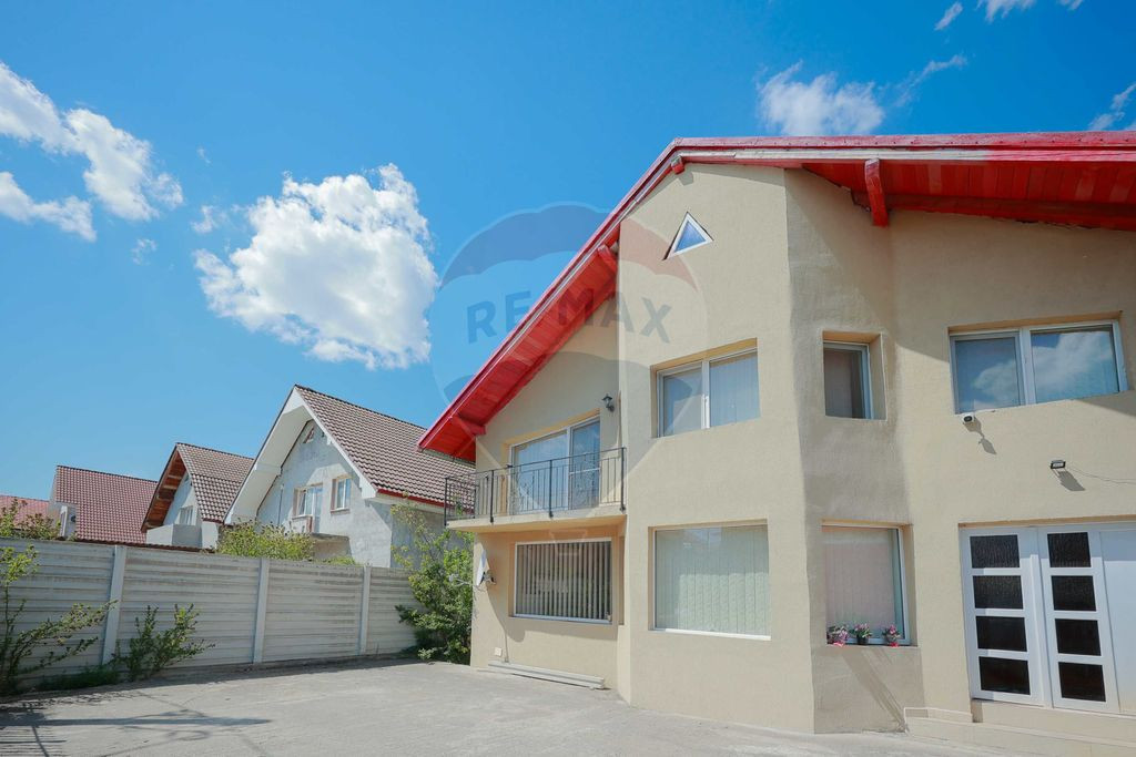 Casă cu 5 camere de vânzare în Sânmartin – Cartier ...
