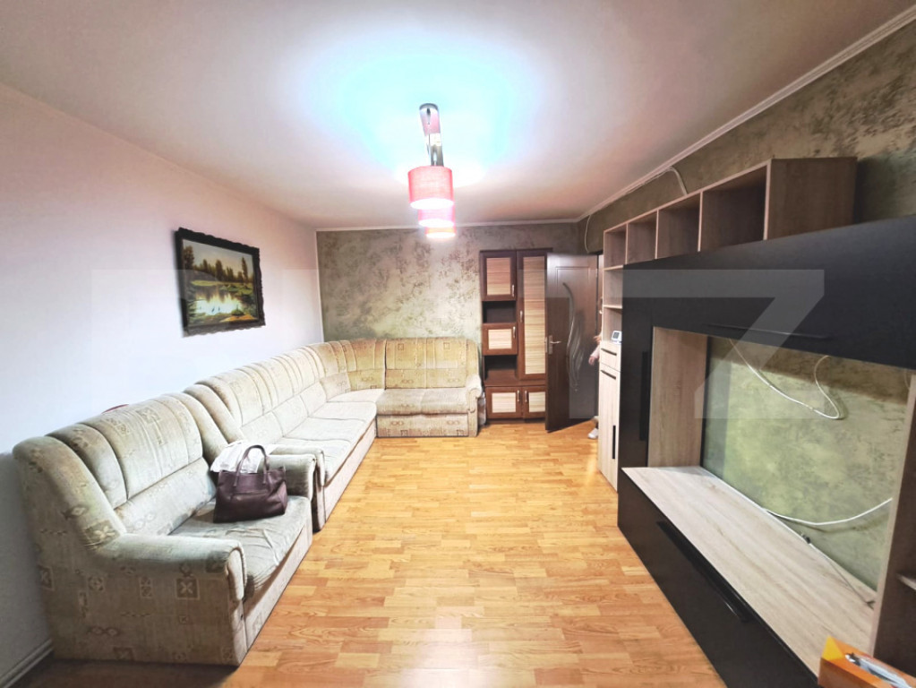 Apartament 3 camere decomandat | 57 mp | Bartolomeu | Pivni?