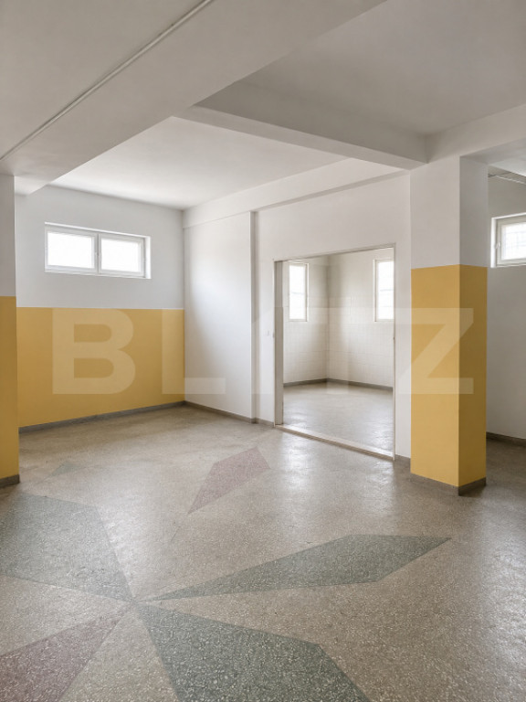 Spațiu comercial/depozit/atelier de lucru – 95 mp / zona