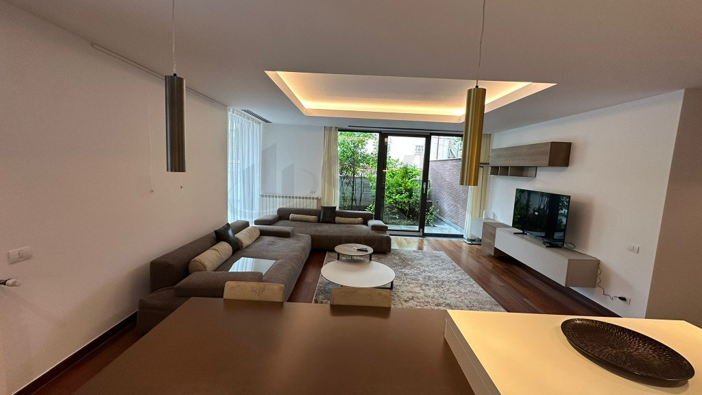 Apartament 4 camere l Primaverii