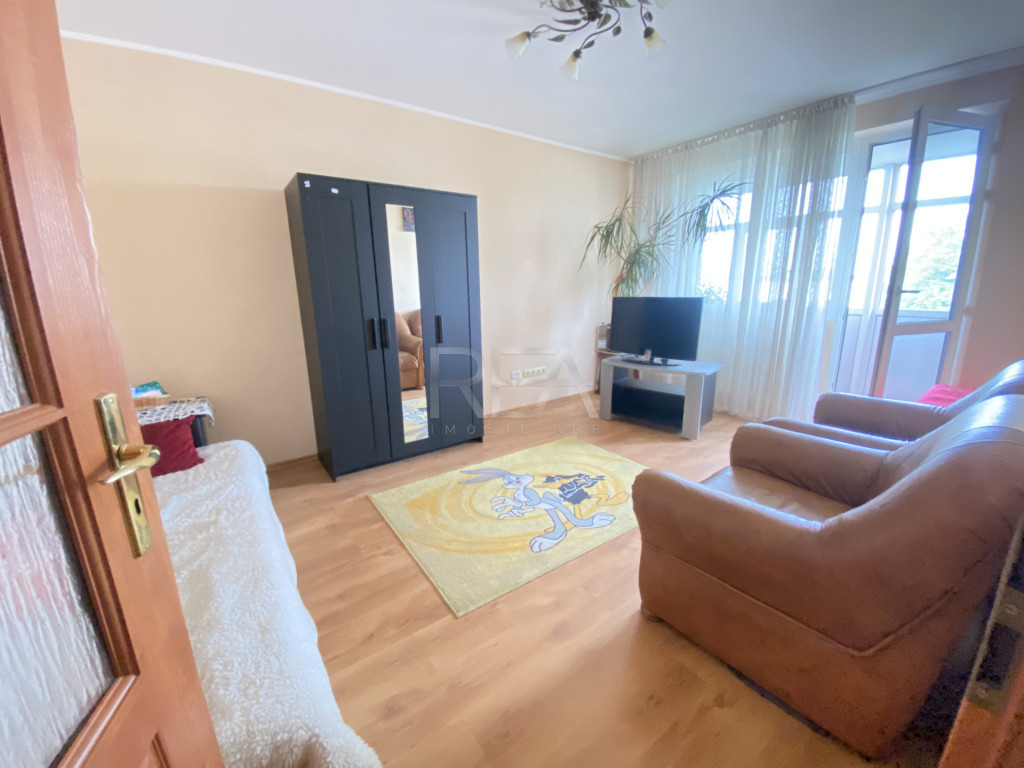 3 camere-decomandat-Etaj 5/10-Petre Ispirescu