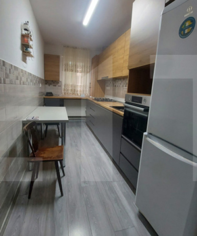 Apartament 3 camere decomandate, 71 mp, mobilat și utilat,