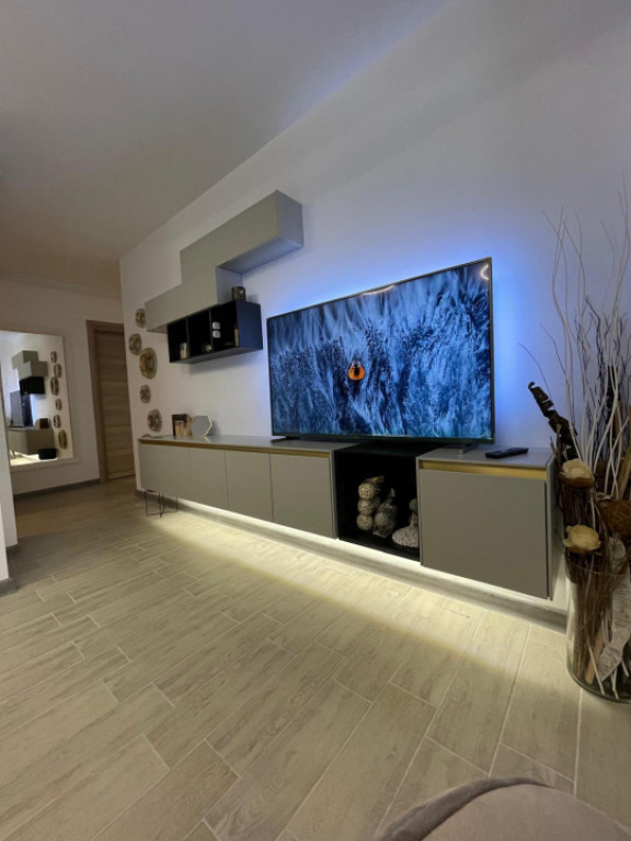 Apartament premium 3 camere în Mamaia Nord, complex Alezzi