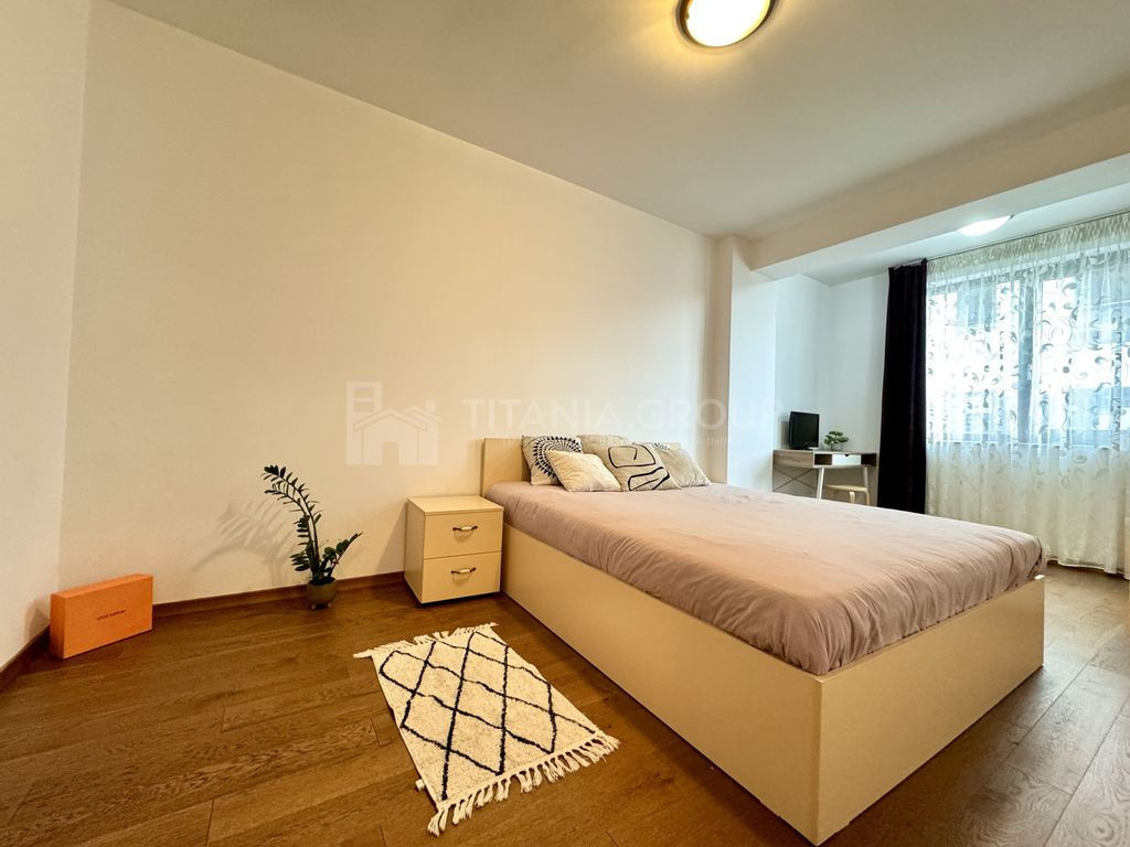 Apartament 3 camere+2bai , parcare subterana Dealul Morii...
