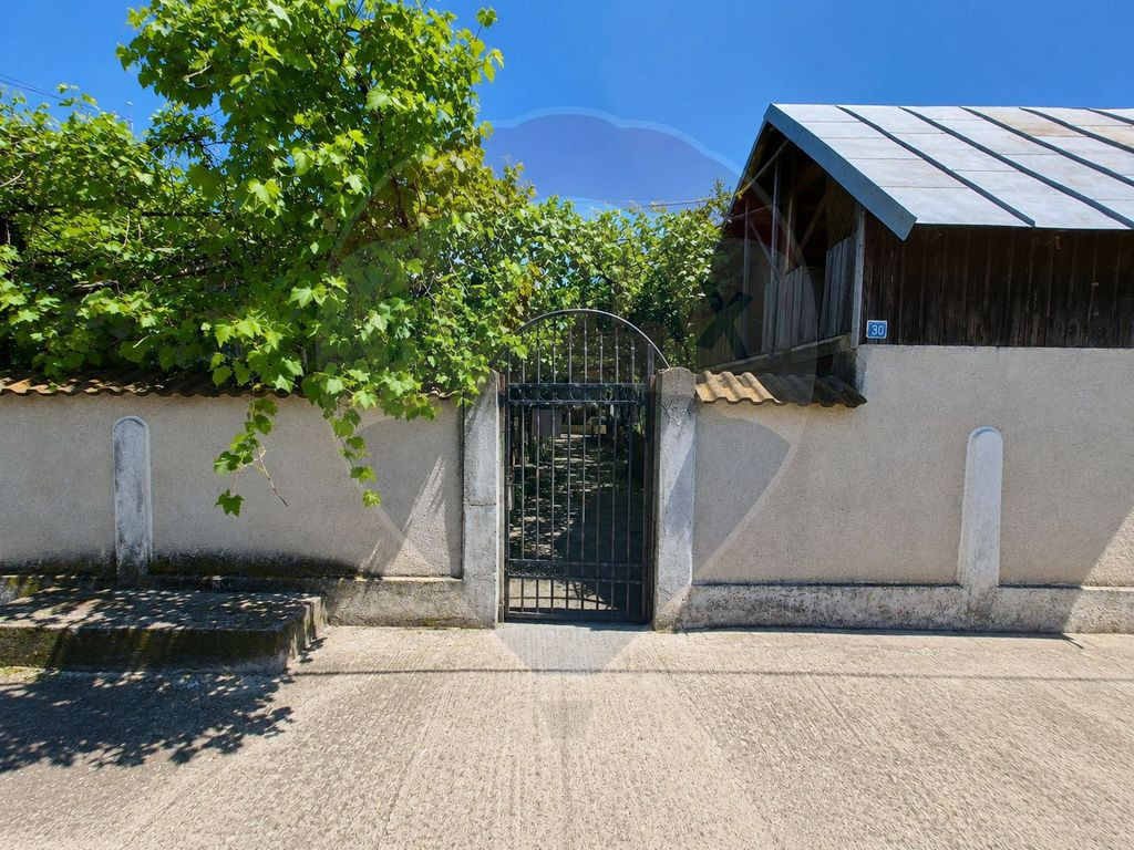 Vanzare casa 4 camere Cretesti / Vidra / Teren 662 mp