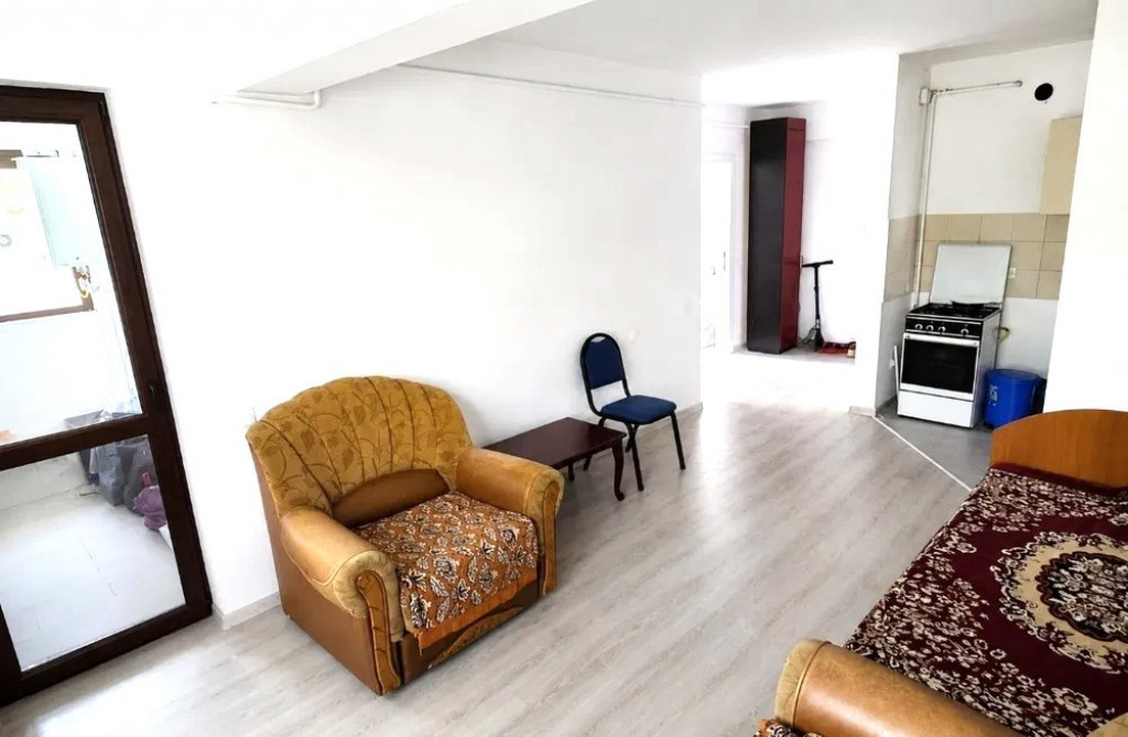 75000euro!!!Apartament cu 2 camere, etajul 2/3!!
