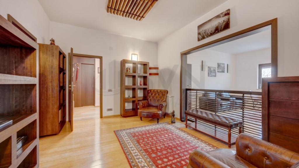 Apartament 3 camere in vila l etaj1 boxa 11mp l Icoanei