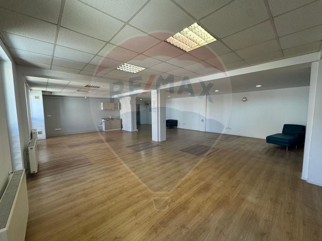 Spațiu / birou de închiriat 135 mp ZONA PARC / CENTRU V...