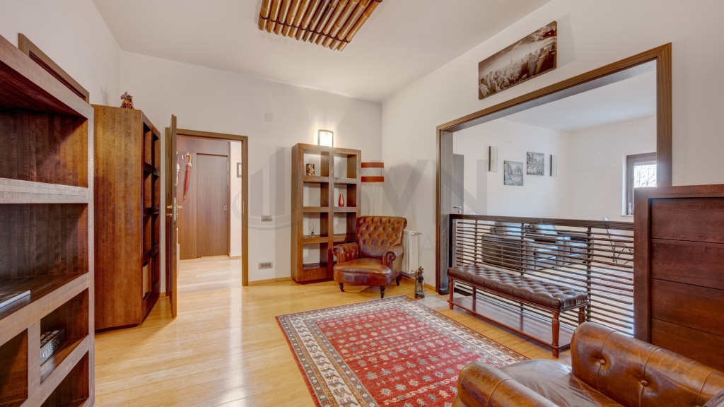 Apartament 3 camere in vila l etaj1 boxa 11mp l Icoanei
