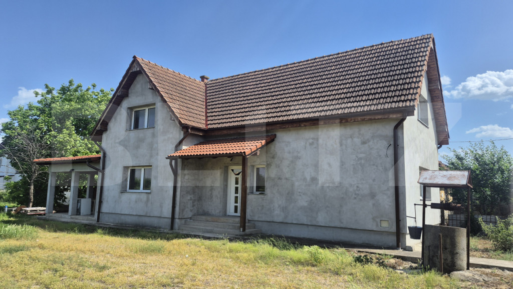 Casa cu 3 dormitoare de vanzare, 150 mp, teren 1345 mp, loca