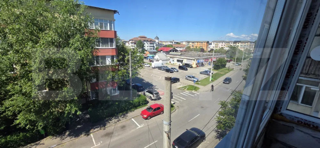 Apartament cu 3 camere, 61 mp utili, zona Micro 11