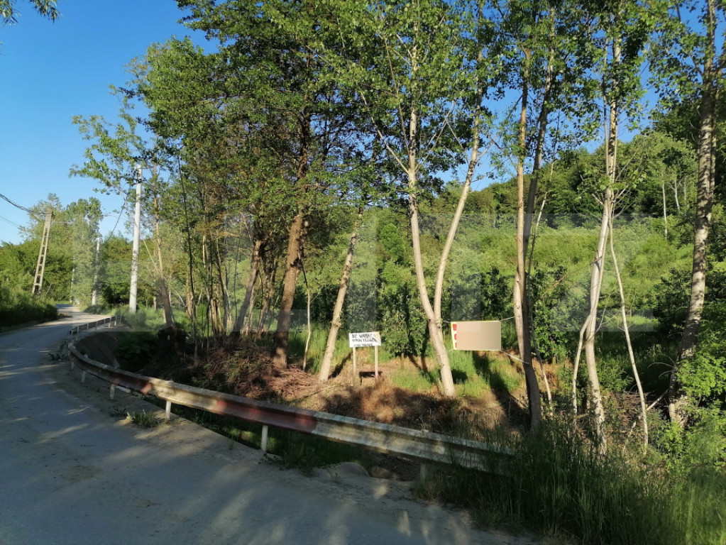 Livada + padure + teren extravilan, 14.400 mp, zona Gemenea-