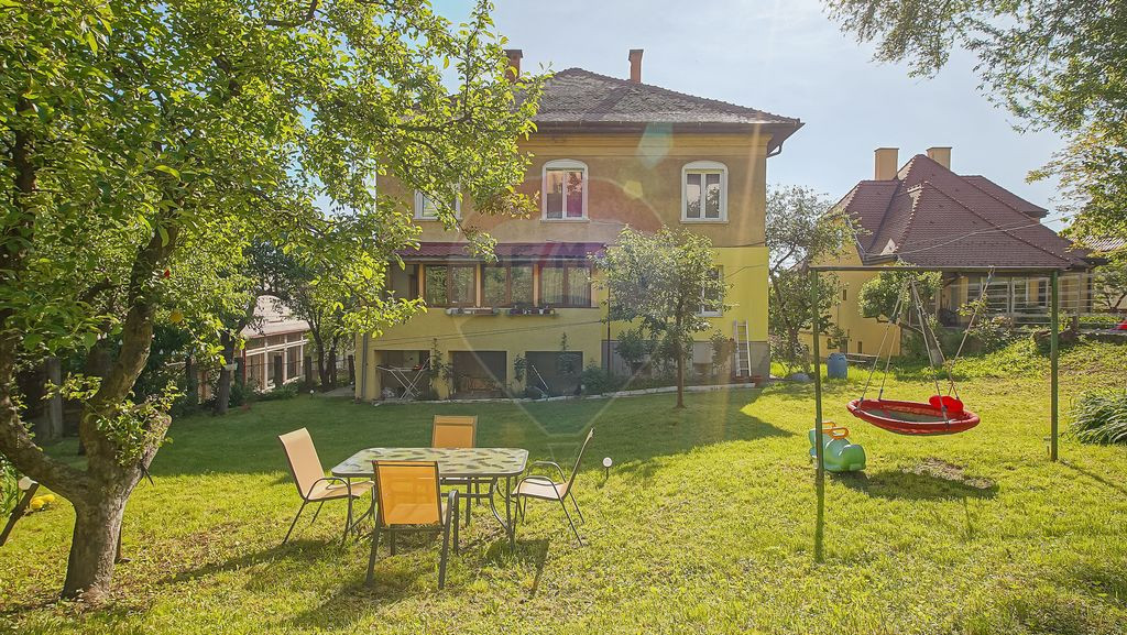 Doua apartamente cu potențial investițional în Dealul ...