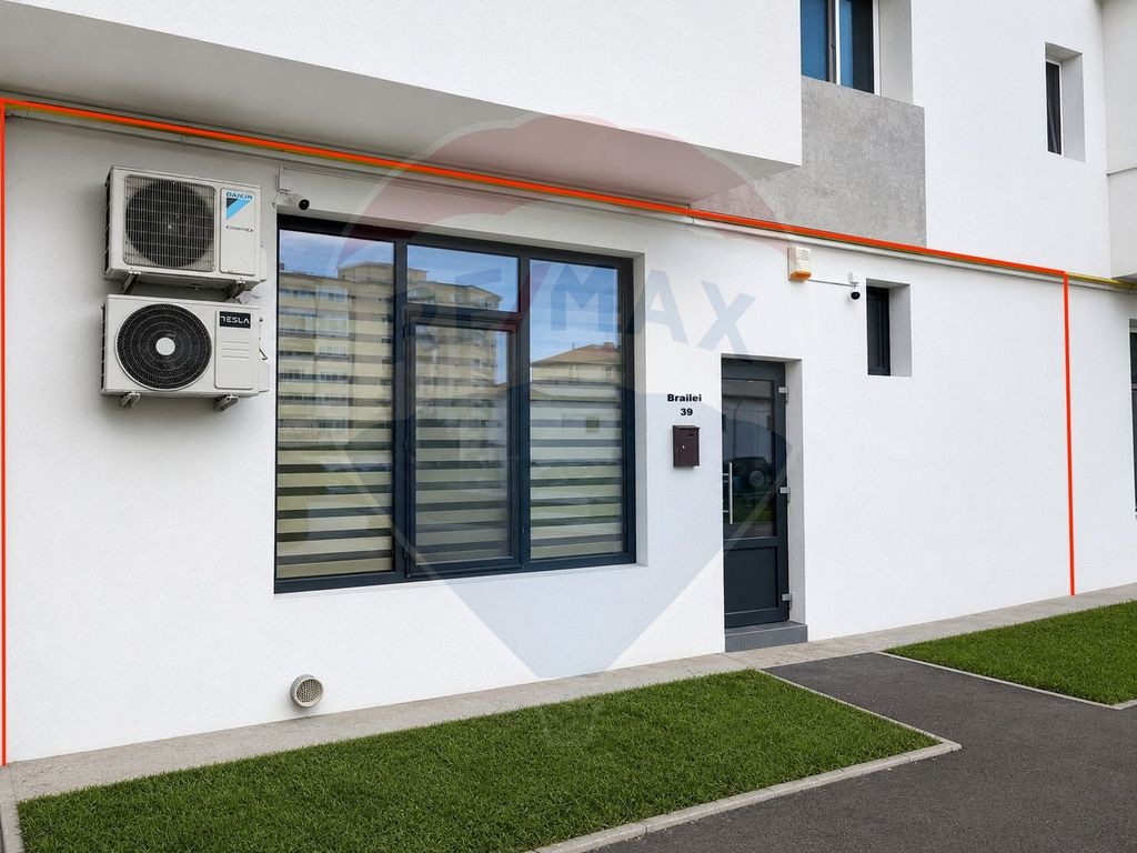 Spațiu comercial 40mp Nou