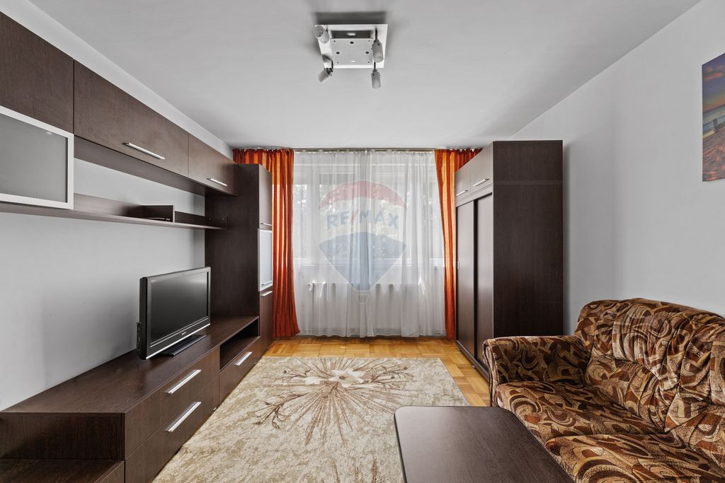 Apartament cu 2 camere zona Podgoria
