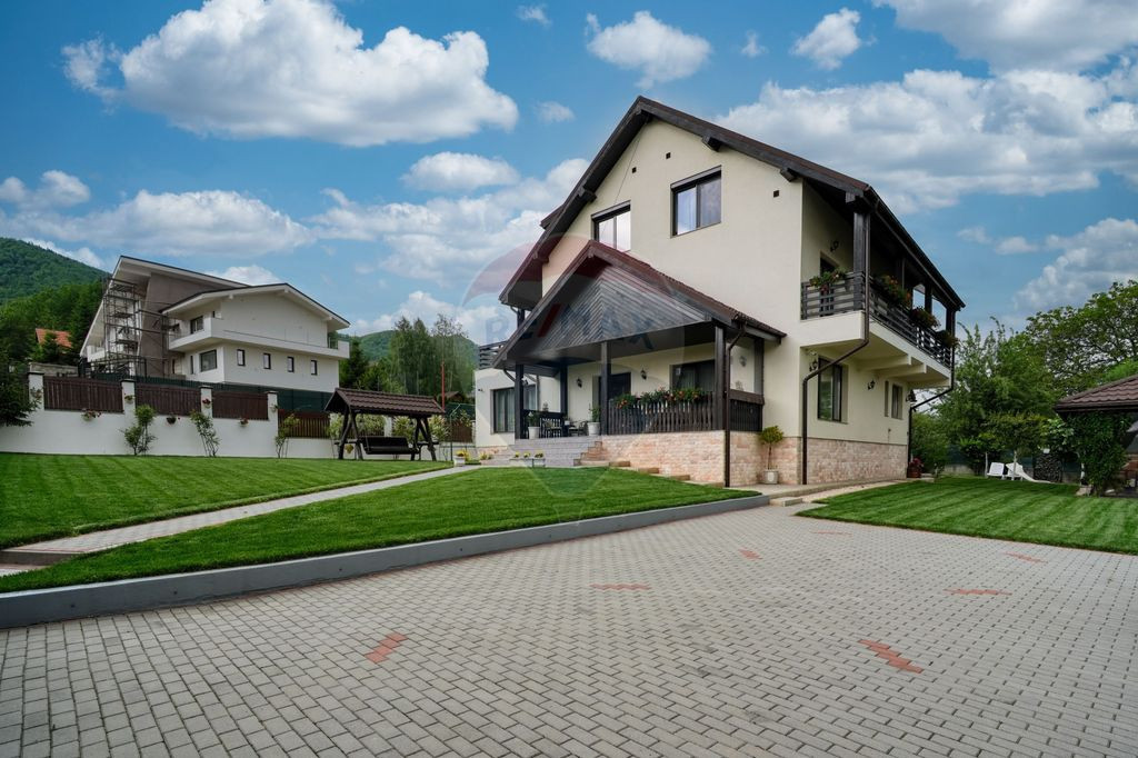 Spațiu, confort și atmosfera perfectă pentru oaspeți ...