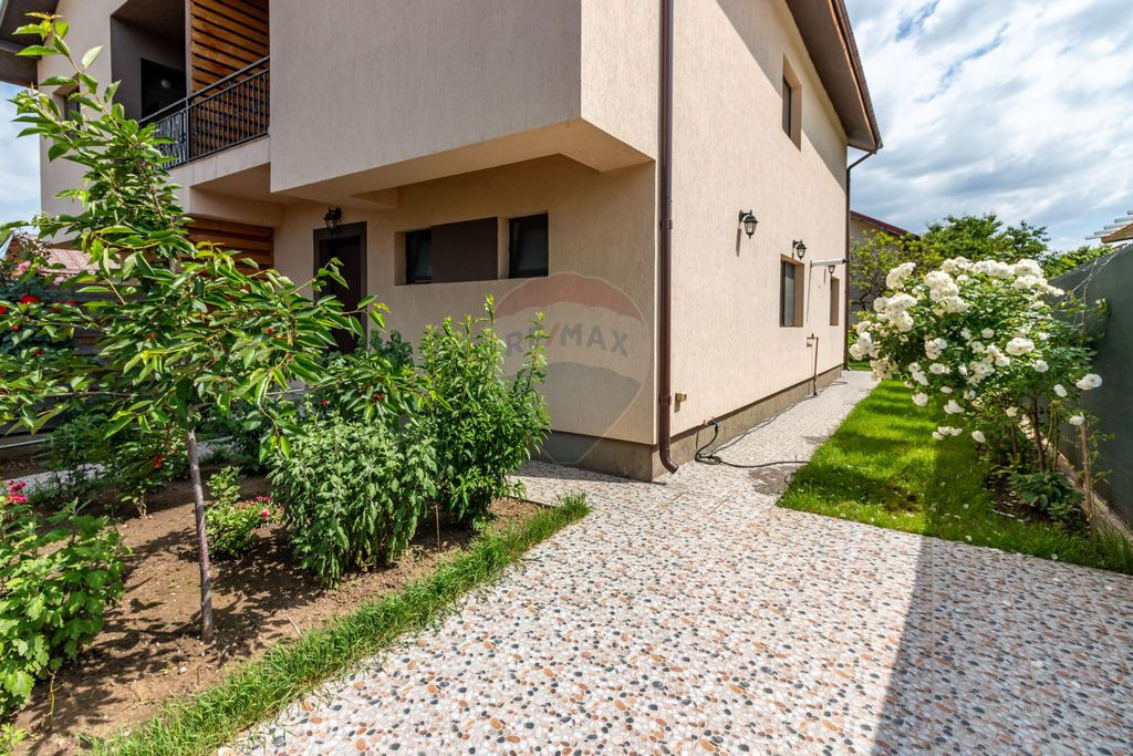 Duplex complet mobilat | Mutare imediată | Curte proprie...