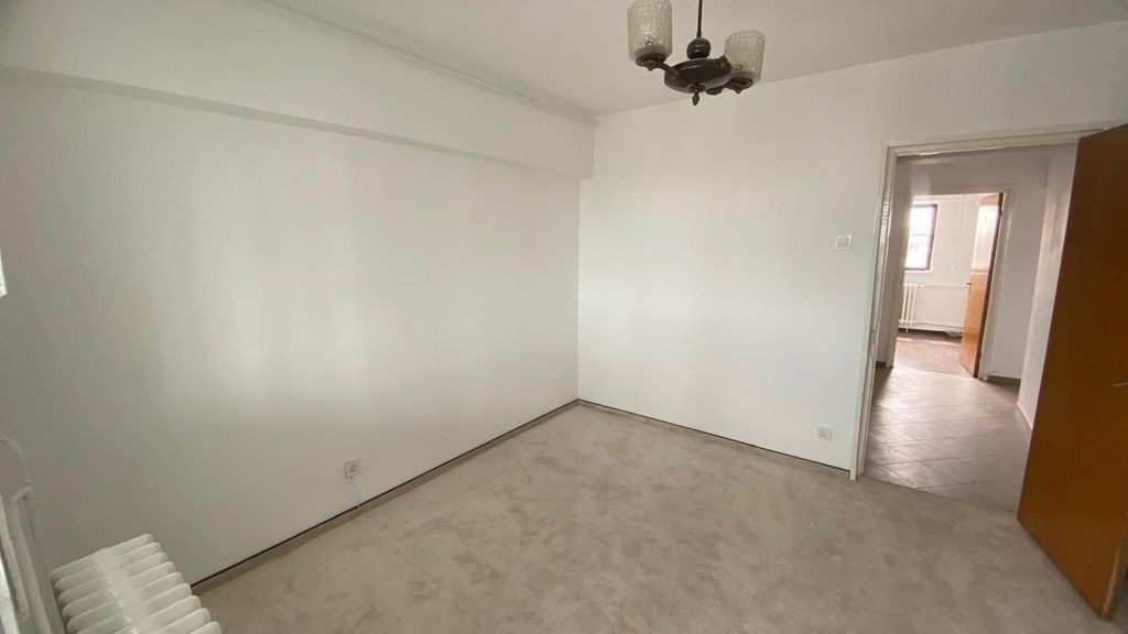 4 camere Decomandat | Piața Romană | 95 mp | Negociabil