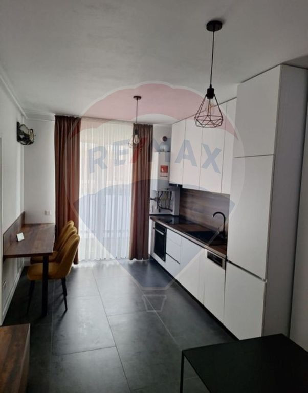 Apartament 2 camere de închiriat – Bloc nou, Str. Geor...
